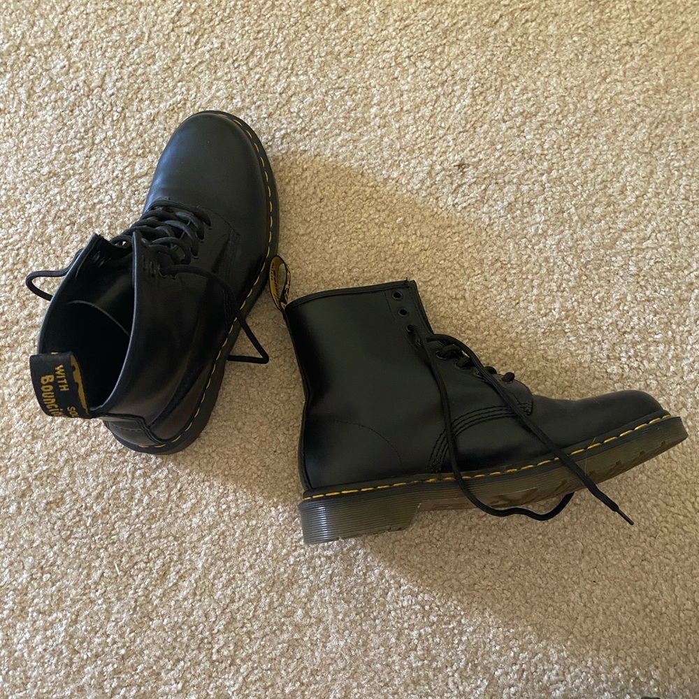 COPY - Dr. Martin Boots
